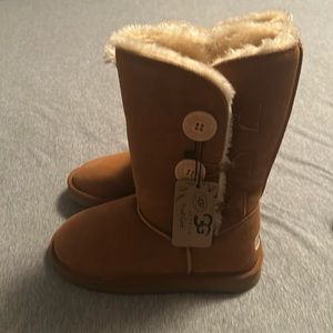 women’s ugg boots